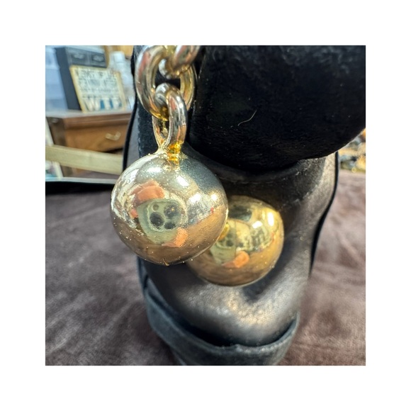 Versace Black Leather Crossbody bag EUC - Picture 4 of 10